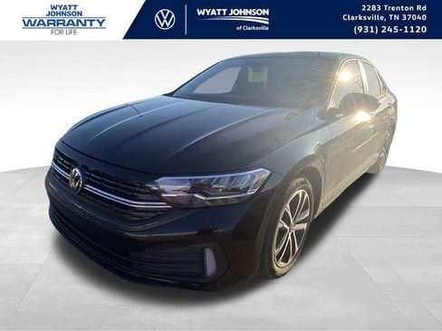 Used 2024 Volkswagen Jetta Sport image 1