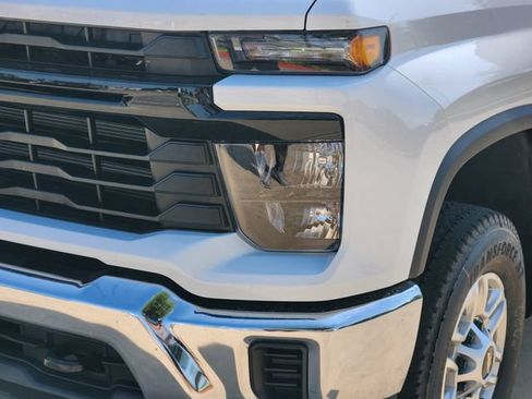 New 2026 Chevrolet Silverado 2500 W/T w/ WT Convenience Package AWD/4WD image 16
