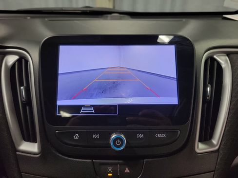 Used 2024 Chevrolet Malibu LT FWD image 22