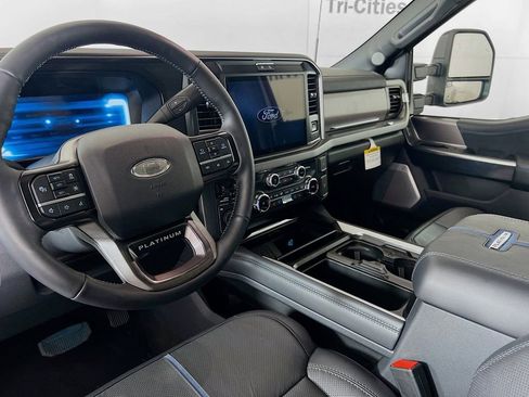 New 2026 Ford F450 Platinum w/ FX4 Off-Road Package image 3