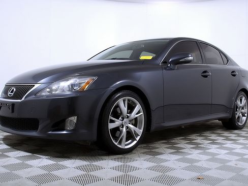 Used 2009 Lexus IS 250 image 2