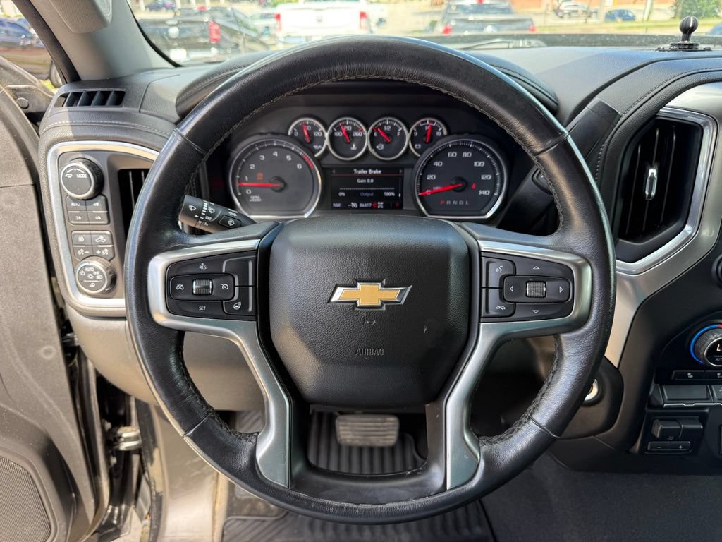 Used 2020 Chevrolet Silverado 2500 LTZ w/ Z71 Off-Road Package AWD/4WD image 16