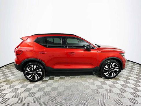 Used 2025 Volvo XC40 B5 Ultra w/ Climate Package AWD/4WD image 8