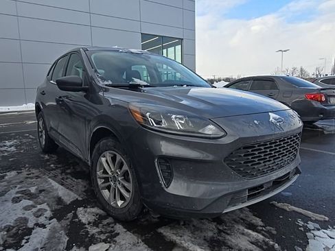 Used 2021 Ford Escape S image 1