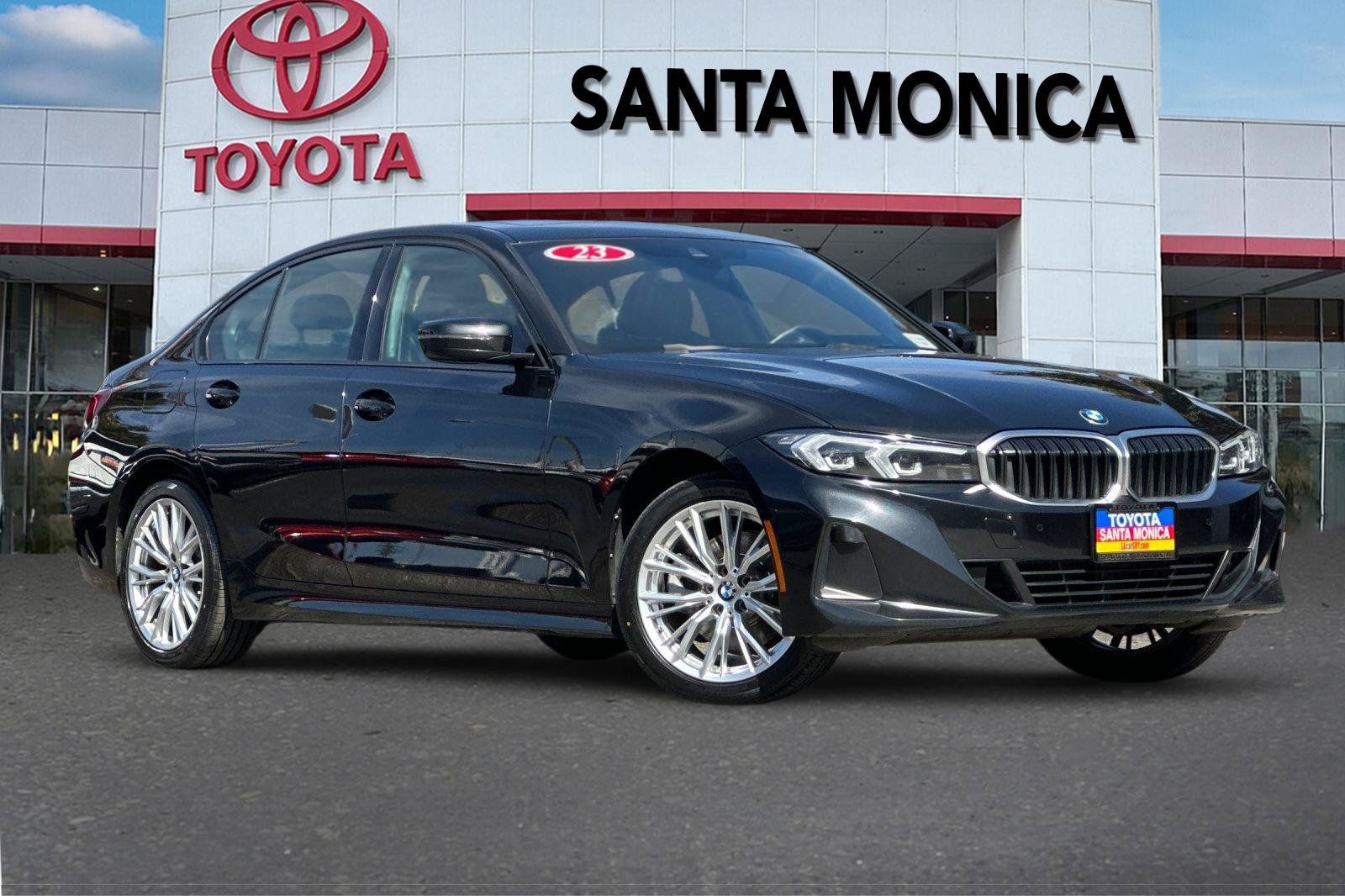 Used 2023 BMW 330i xDrive Sedan w/ Driving Assistance Package AWD/4WD image 2