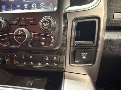 Used 2016 RAM 1500 Limited AWD/4WD image 28