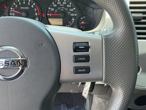Used 2016 Nissan Frontier SV RWD image 20