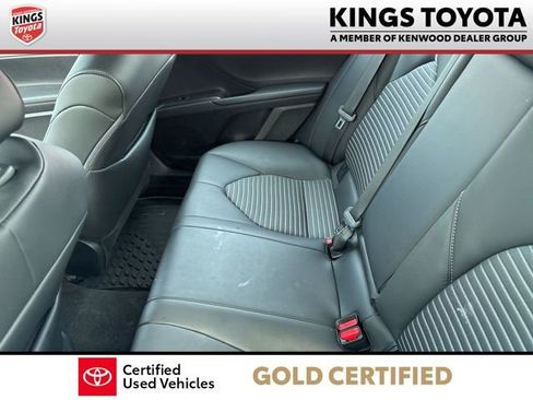 Used 2024 Toyota Camry SE w/ Cold Weather Package image 10