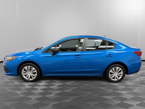 Certified 2022 Subaru Impreza 2.0i image 2