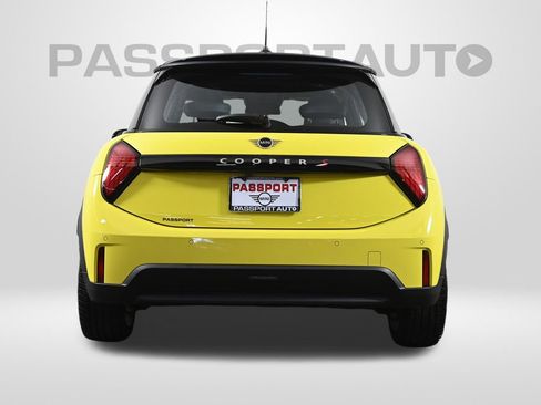 Certified 2025 MINI Cooper S image 8