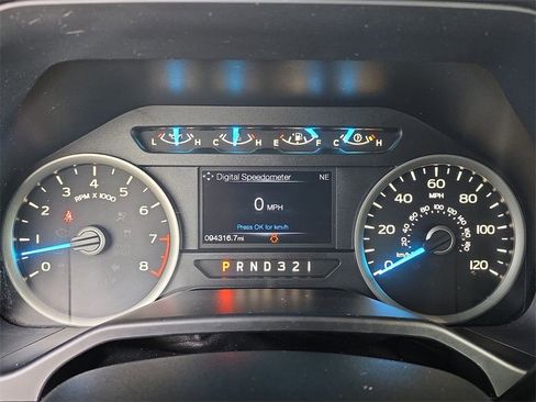 Used 2016 Ford F150 XLT w/ Equipment Group 301A Mid image 11