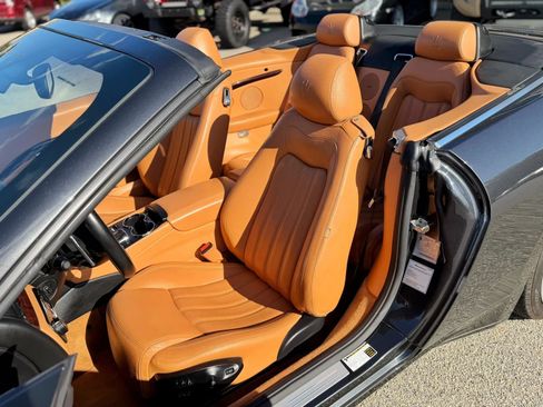 Used 2010 Maserati GranTurismo Convertible RWD image 74