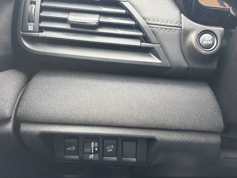 Used 2020 Subaru Outback Premium AWD/4WD image 15