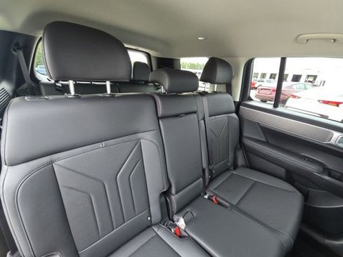 Used 2025 Hyundai Santa Fe XRT AWD/4WD image 19