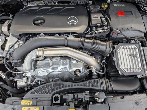 Certified 2025 Mercedes-Benz GLA 250 image 23