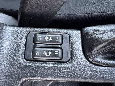 Used 2014 Subaru Impreza 2.0i Premium w/ All-Weather Package w/CVT AWD/4WD image 22