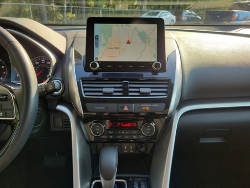 Used 2024 Mitsubishi Eclipse Cross AWD image 23