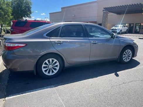 Used 2015 Toyota Camry LE FWD image 21