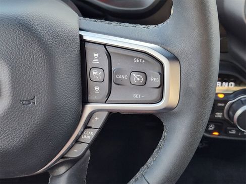 Used 2025 RAM 1500 Big Horn image 39