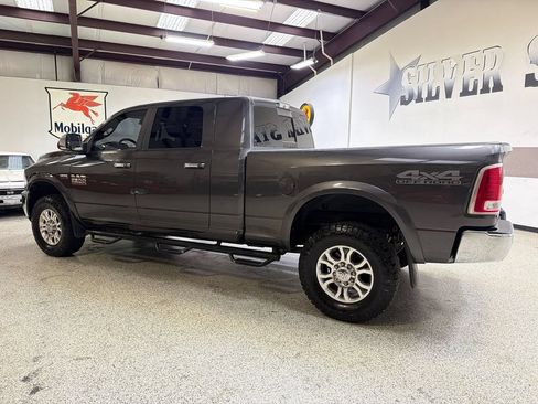 Used 2018 RAM 2500 Laramie w/ Off Road Package AWD/4WD image 4