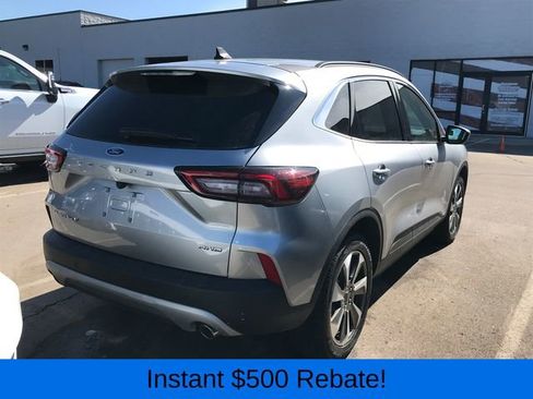 Used 2024 Ford Escape Platinum image 2