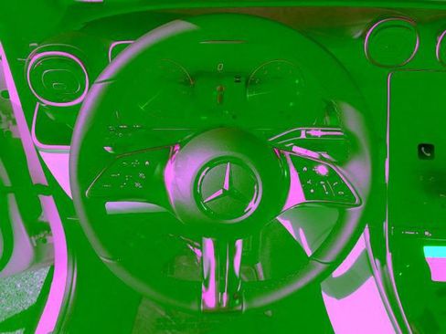 Certified 2026 Mercedes-Benz GLC 300 image 27