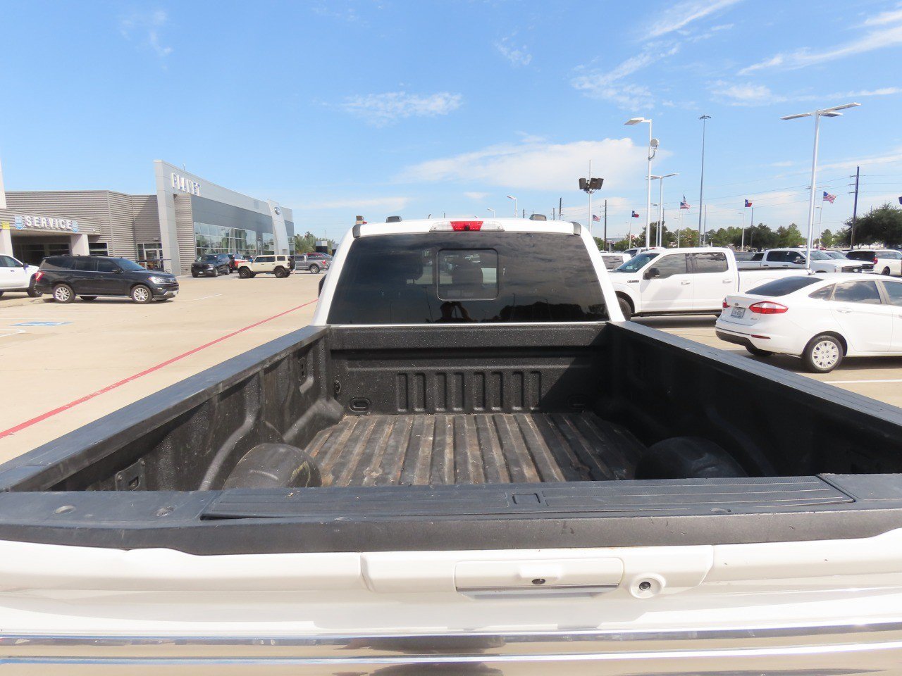 Used 2024 Ford F350 Limited w/ FX4 Off-Road Package AWD/4WD image 14