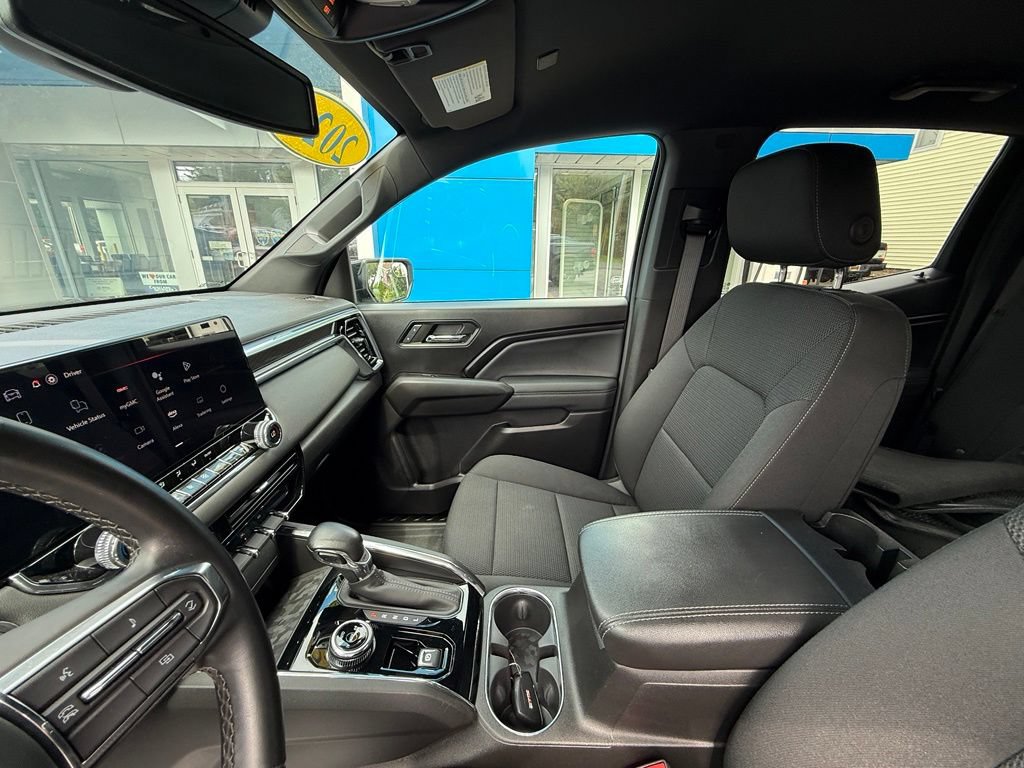 Used 2024 GMC Canyon Elevation w/ Convenience Package AWD/4WD image 19