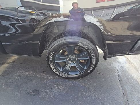 Certified 2022 RAM 1500 Big Horn image 12