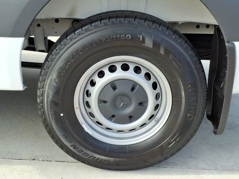 New 2026 Mercedes-Benz Sprinter 2500 image 24