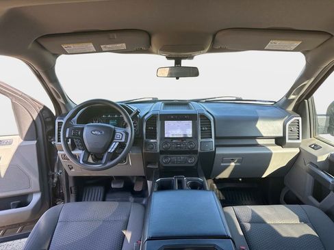 Used 2020 Ford F150 XLT image 14
