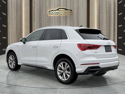 Used 2021 Audi Q3 2.0T Premium w/ Convenience Package image 5