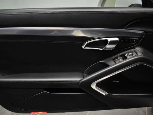 Used 2012 Porsche 911 Carrera S RWD image 23