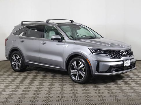 Used 2023 Kia Sorento SX Prestige AWD/4WD image 2
