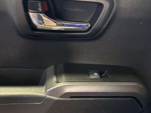 Used 2023 Toyota Tacoma TRD Sport image 30