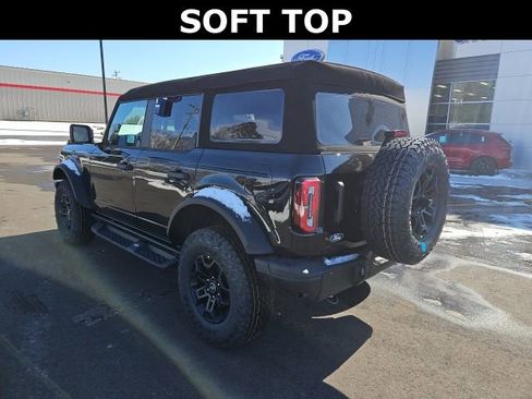 New 2026 Ford Bronco Badlands image 6