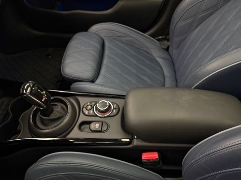 Used 2022 MINI Cooper Clubman S w/ Signature Upholstery Package FWD image 26