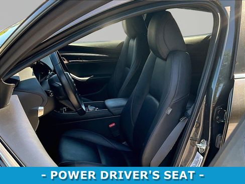 Used 2020 MAZDA MAZDA3 Hatchback w/ Preferred Package FWD image 20