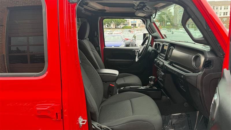 Used 2021 Jeep Wrangler 4WD Unlimited Sport image 6