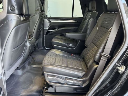 Used 2025 Cadillac Escalade V w/ LPO, ONYX Package AWD/4WD image 24