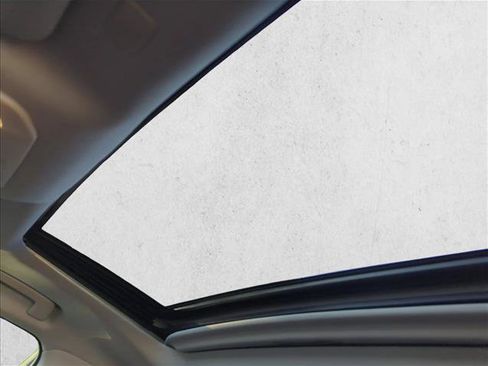 Used 2021 Toyota Highlander Limited FWD image 21
