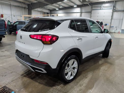 Used 2024 Buick Encore GX Preferred w/ Comfort Package image 3