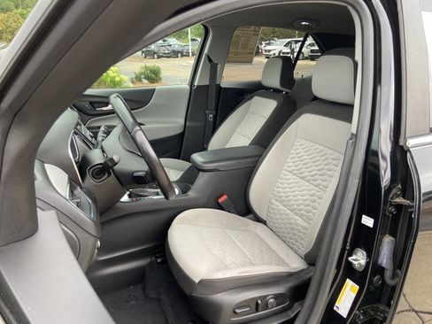 Used 2021 Chevrolet Equinox LT FWD image 18