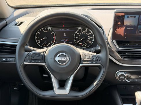 New 2026 Nissan Altima 2.5 SV image 15
