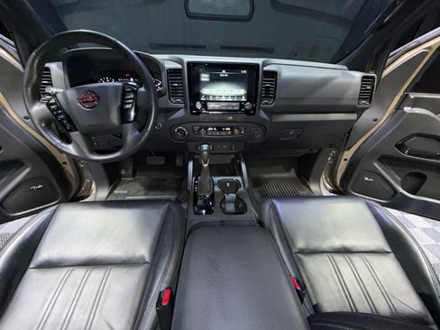 Used 2022 Nissan Frontier PRO-4X w/ Pro-4X Premium Package AWD/4WD image 20