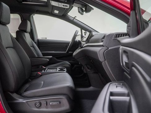 New 2026 Honda Odyssey Sport-L image 39