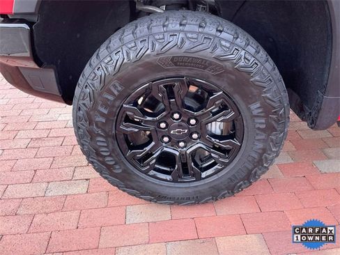 Used 2022 Chevrolet Silverado 1500 ZR2 w/ Technology Package image 10