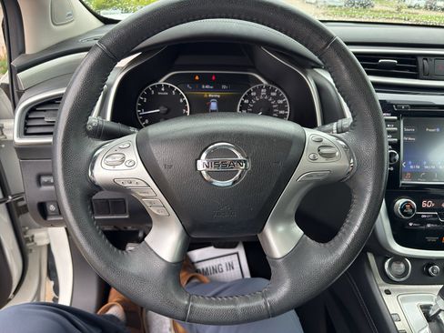 Used 2017 Nissan Murano Platinum w/ Platinum Technology Package AWD/4WD image 18