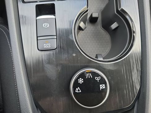 New 2026 Nissan Rogue SV AWD/4WD image 29