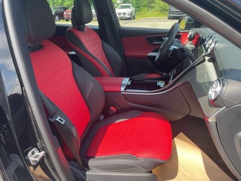 Used 2024 Mercedes-Benz GLC 43 AMG 4MATIC image 20